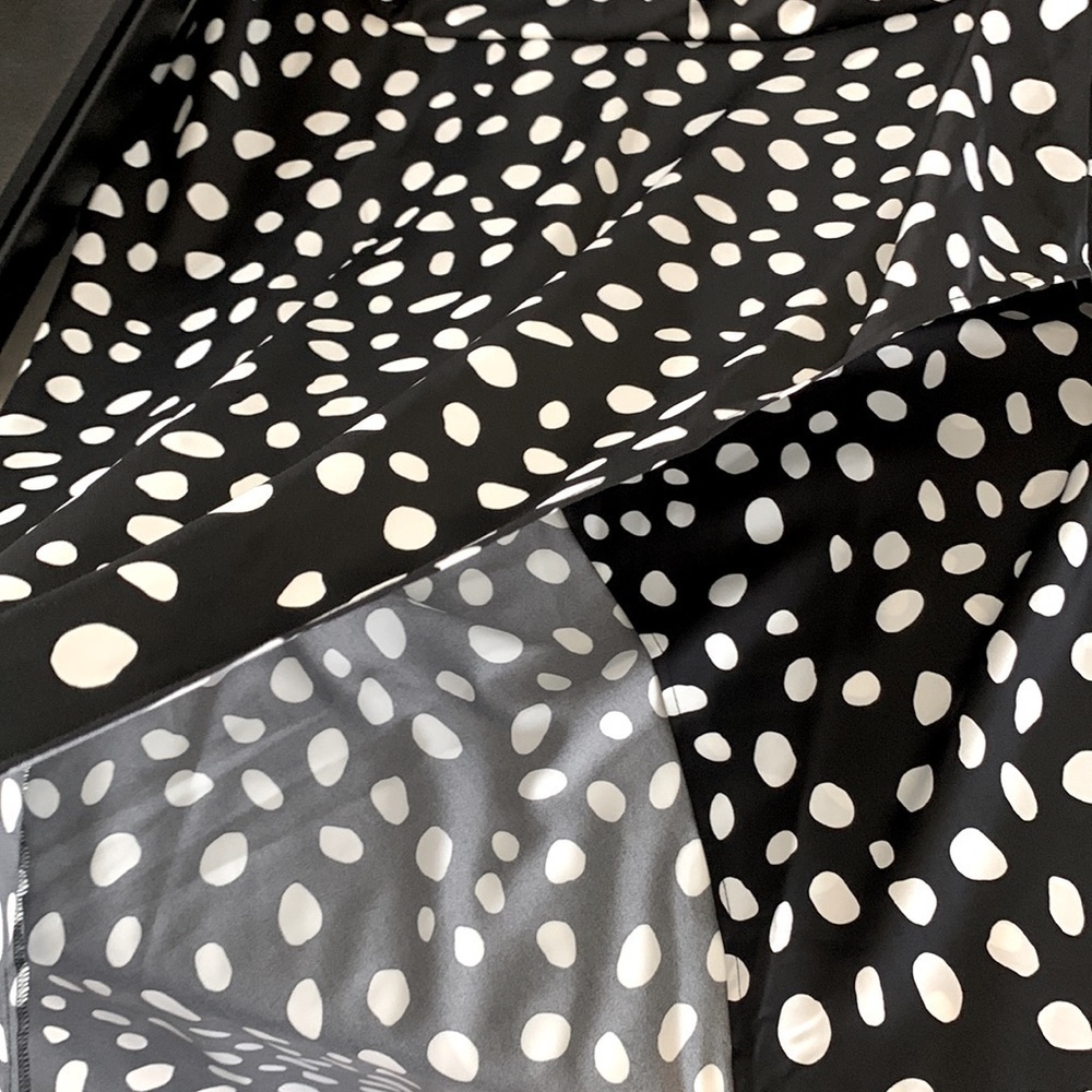 Scoop Polka Dot Dress - Picture 5 of 5